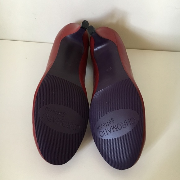 *LAST CHANCE* NWT CHROMATICgallerie Red Heels - Picture 5 of 8